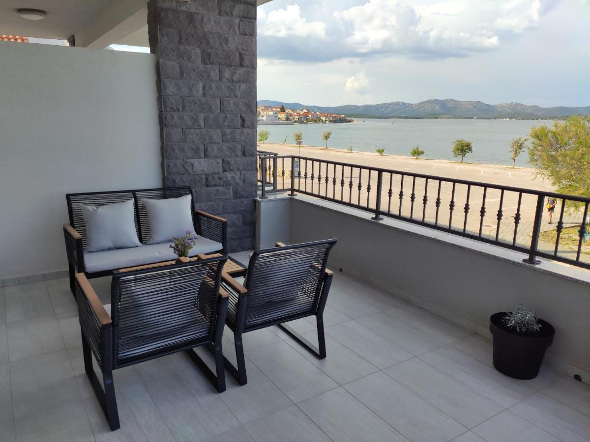 Apartmani Sara 2 เบทินา ภายนอก รูปภาพ
