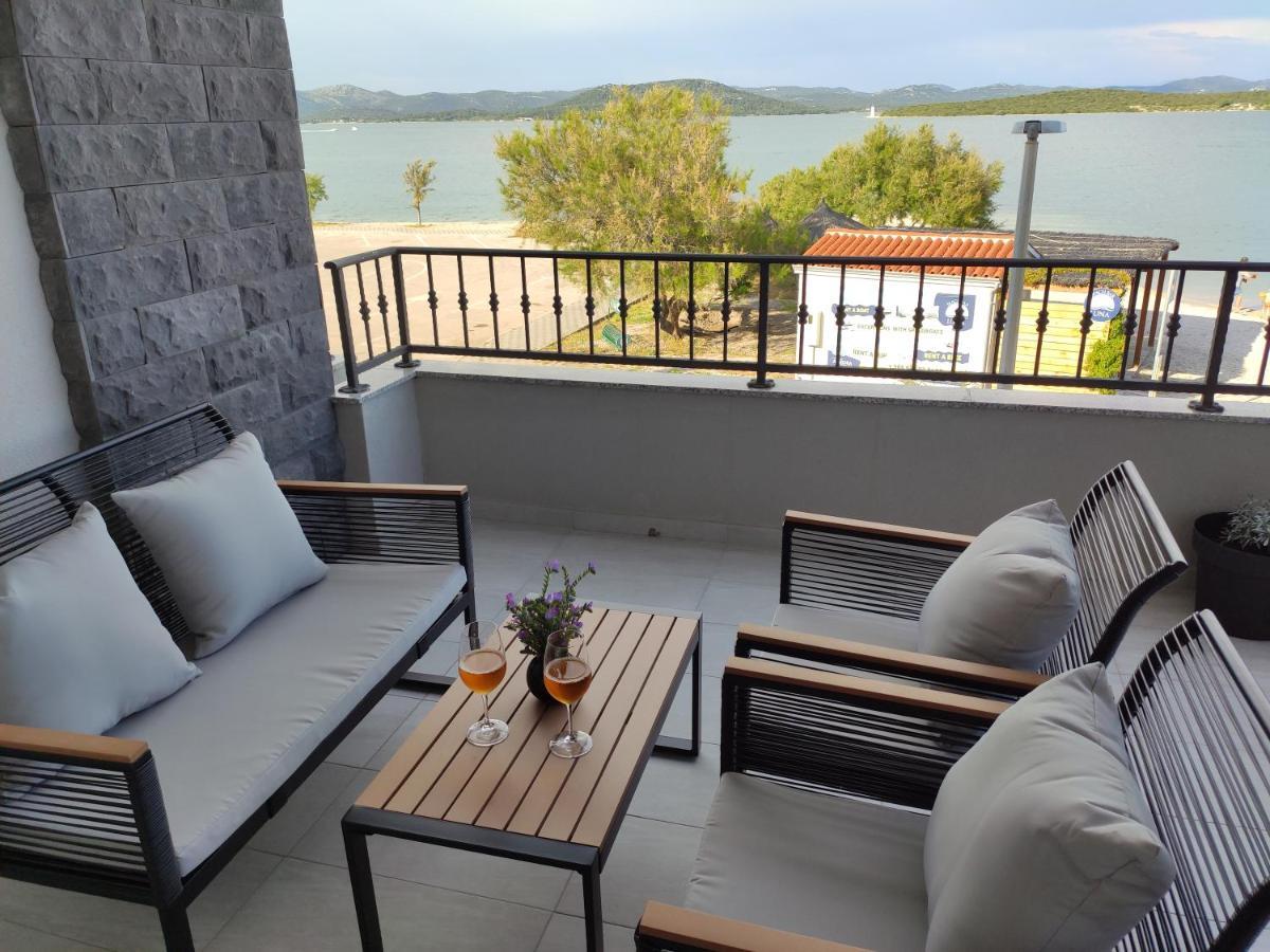 Apartmani Sara 2 เบทินา ภายนอก รูปภาพ