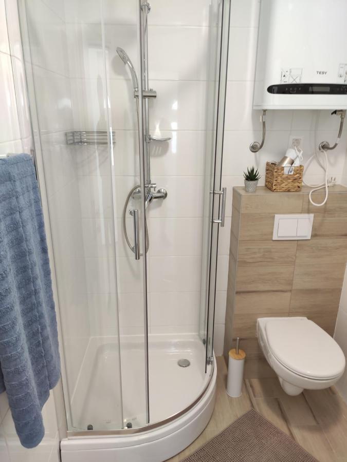 Apartmani Sara 2 เบทินา ภายนอก รูปภาพ